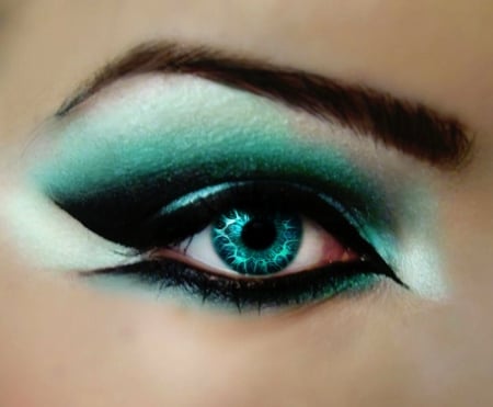 Turqoiyse eye - beauty, turqoise, eye, green