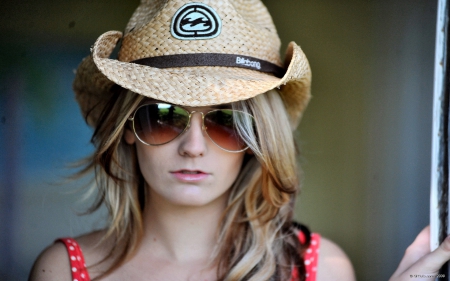 Cowgirl In Shades - style, girls, western, shades, women, models, cowgirls, hat, fun, female