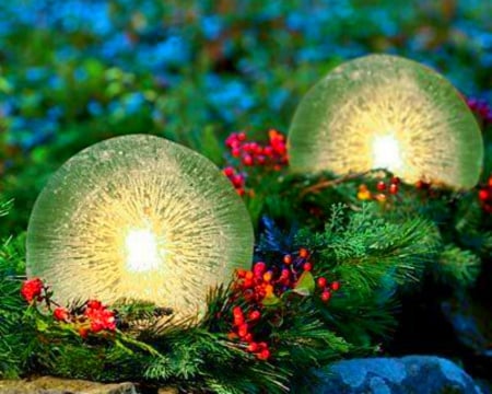 Christmas Decor - glow, Christmas, balls, decor