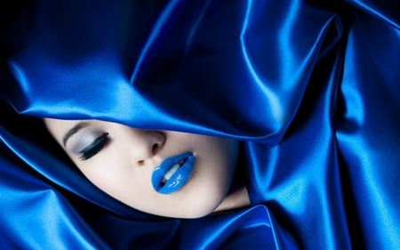 Blue Silk Beauty