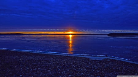 Beach Sunset in Winter - sunsets, winter, nature, beaches