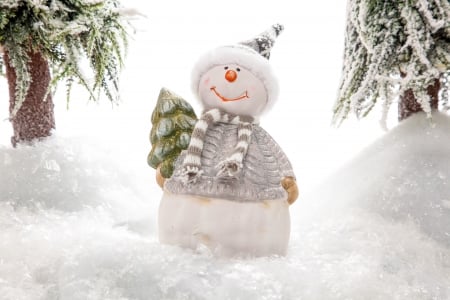 Snowman - snowman, xmas, figurine, winter, magic christmas, christmas, white, winter time, merry christmas, snow, green, cute