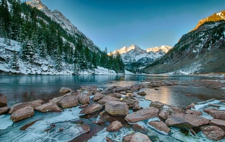 Winter - mountain - lake, forest, mountain, winter, rocks