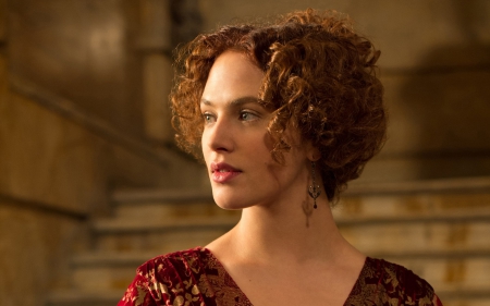 Jessica Brown Findlay as  	 Beverly Penn - woman, actress, redhead, girl, movie, winters tale, fantasy, jessica brown findlay, beverly penn