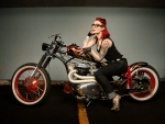 Tatoo Biker Chick