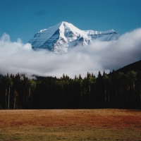 Mount Robson - Mount Robson Provincial Park - British Columbia