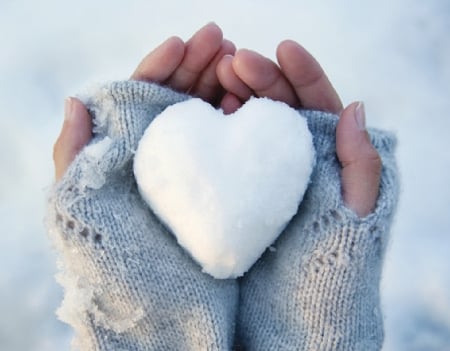 Winter Time - Winter, Snow, Heart, Gloves