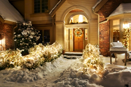 â™¥ - windows, christmas wreath, night, winter, nature, happy new year, window, merry christmas, snow, architecture, house, decoration, lights