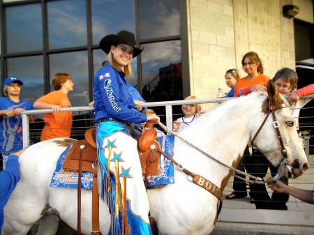 Boise Cowgirl - style, girls, western, women, parade, hats, cowgirls, horses, saddle, children, rodeo, fun, female, fans