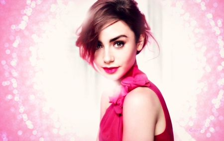 Lily Collins