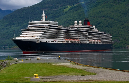 Amazing Norway - sea, norway, mountains, ship