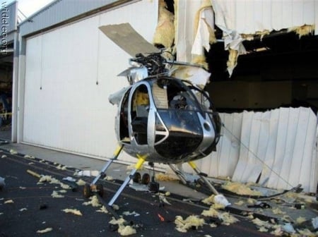 A Little Too Close - Helicopter, Building, Damage, wall