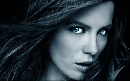 Awesome Kate - actress, beckinsale, kate, eyes