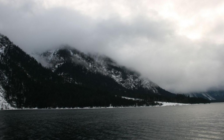 Cloudy mountains