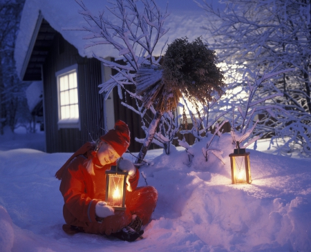 Christmas Lanterns - house, xmas, lanterns, christmas