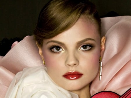 Magdalena Frackowiak - girl, pink, Magdalena Frackowiak, make-up, white, red, woman, model, face