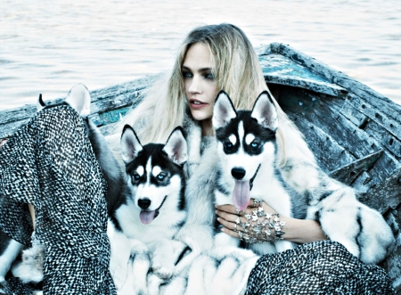 Sasha Pivovarova - husky, Sasha Pivovarova, winter, blue, girl, blonde, dog, white, animal, woman, model