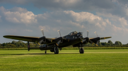 Avro Lancaster - Ww2, RAF, War, lancaster, Bomber, Avro