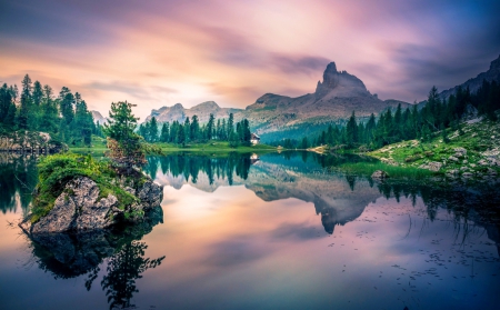 Croda Da Lago - clouds, trees, cabin, beautiful, grass, forest, reflection, mountain, Italy, lake