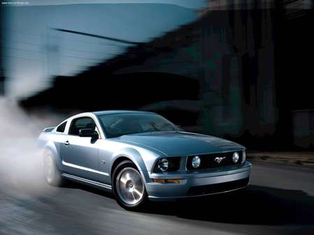 Ford-Mustang_GT_2005 - ford-mustanggt2005