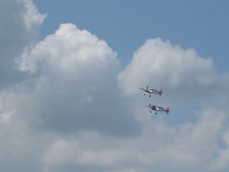 red bull matadors - hill, aerobatic, biggin, red, display, red bull, matadors, bull