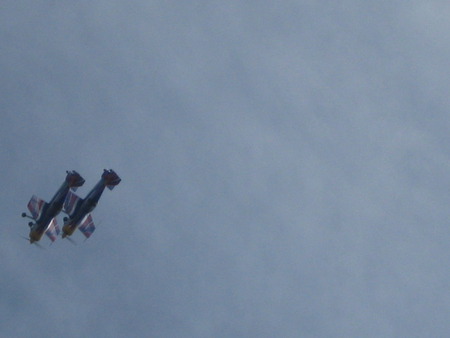 red bull matadors - display, matadors, red bull, bornemouth, air, festival, 2009, red, bull, aerobatic