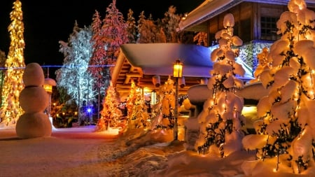 Christmas spirit - houses, night, winter, christmas, spirit, evening, snow, beautiful, holiday, mood, eve, lights