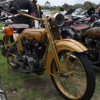 VINTAGE HARLEY DAVIDSONS