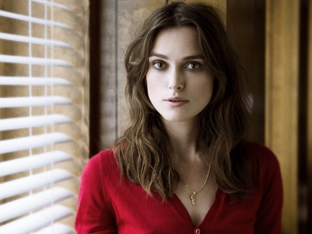 Keira Knightley - people, british, beautiful, actresses, models, keira knightley, celebrity