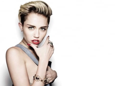 Miley Cyrus - wallpaper, miley cyrus, model, miley, 2014, cyrus, actress, singer