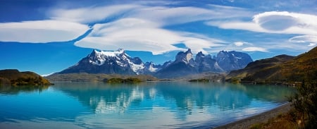 Pehoe Lake - lake, torres del paine, chile, snowy peaks, mountains, white, clouds, blue, beautiful