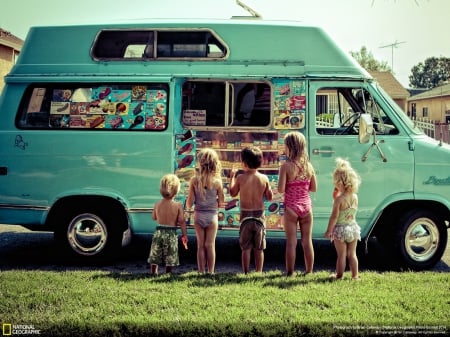 Ice Cream, Kids! - ice cream, abstract, kids, car, beautiful, funny, photography