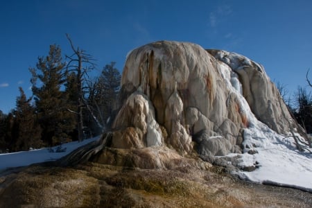 Yellowstone Rocks in Winter - usa, ice, natonal Park, snow, firs