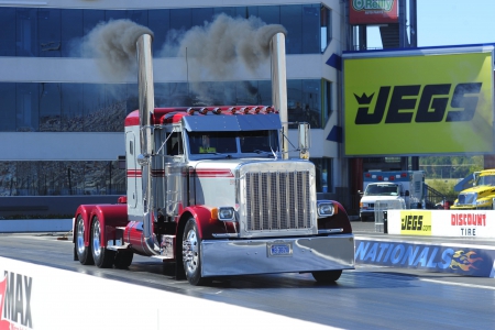 Up In Smoke - semi, truck, drag, smoke