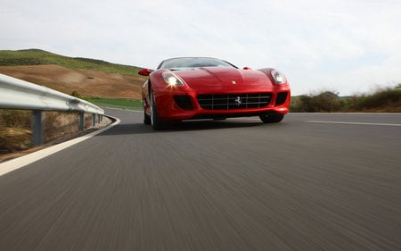 Ferrari 599 GTB Fiorano HGTE  - created for speed, horse power