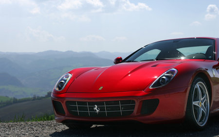 Ferrari 599 GTB Fiorano HGTE  - created for speed, horse power