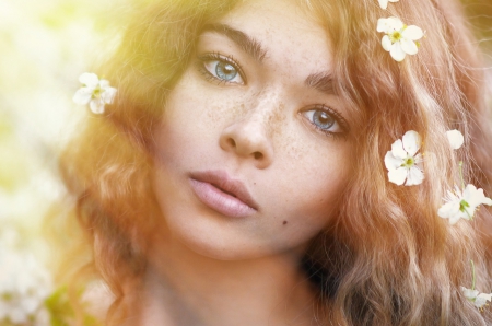 Pretty Face - flowers, face, woman, model