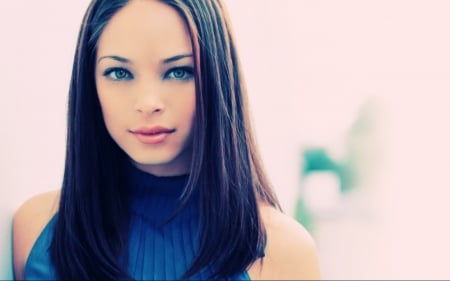 Kristin Kreuk - pink, actress, kristin kreuk, girl, woman, blue