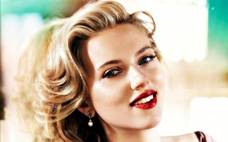 Scarlett Johansson - face, red, scarlett johansson, model, blonde, girl, woman