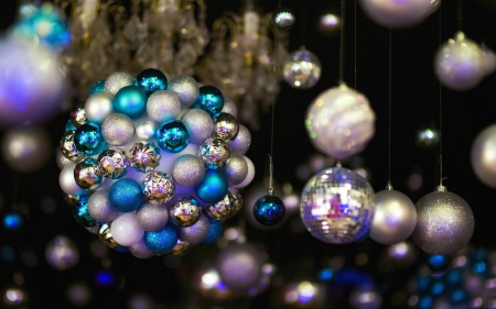 Happy New Year! - new year, craciun, ball, black, christmas, white, glitter, purple, blue, decoration