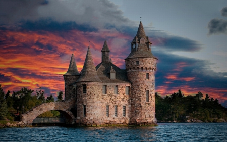 Edinburgh Castle in Scotland at Sunset - oceans, castles, sunsets, architecture, sky