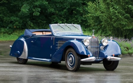 Bugatti - bugatti, car, blue, old