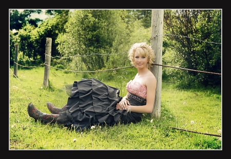 Laramie - boots, blonde, cowgirl, dress