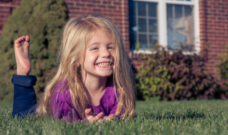 little girl - people, eyes, belle, sightly, white, face, childhood, fair, prone, grass, little, bonny, adorable, child, nature, beautiful, pink, sweet, feet, nice, beauty, photography, pretty, baby, green, cute, kid, dainty, girl, lovely, pure, comely, blue, desktopnexus, smile, blonde