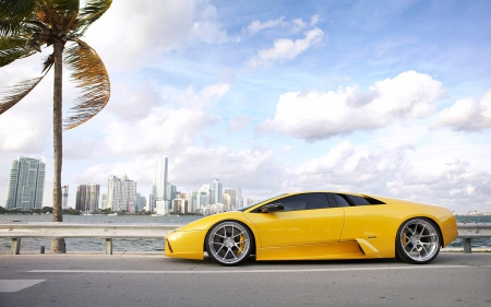 Lamborghini at the Beach - beach, yellow, cars, lamborghini