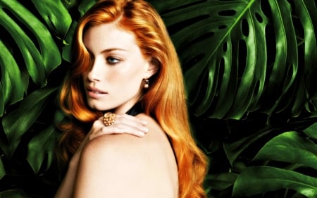 Alyssa Sutherland - beauty, alyssa sutherland, leaf, actress, woman, redhead, femeie, green