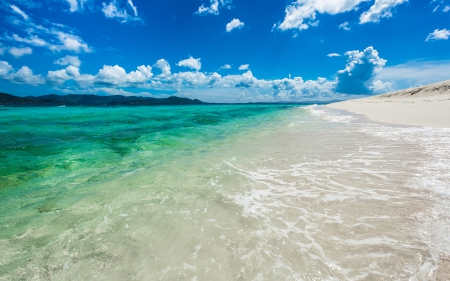 Summer Beach, British Virgin Islands - beach, caribbean island, paradise, summer, tropical, sandy cay, white, clouds, blue, beautiful, green, sea, sand