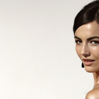 Camilla Belle