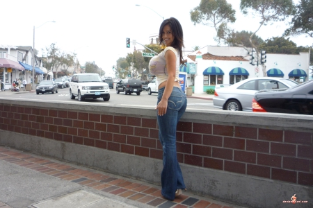 Denise Milani - sexy, walkway, model, jeans