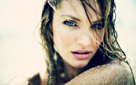 Candice Swanepoel - summer, sand, model, blonde, blue eyes, girl, woman, candice swanepoel